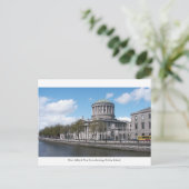 Carte Postale Four Courts, River Liffey, Dublin City Irlande (Debout devant)