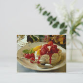 Carte Postale Fraise délicieuse, framboise, caramel de pêche (Debout devant)