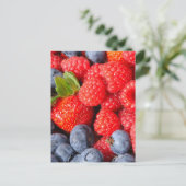Carte Postale Framboises bleuets et framboises (Debout devant)