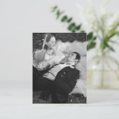 Carte postale française couple romantique (Debout devant)