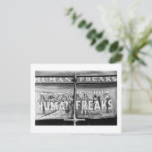 Carte Postale Freak Show, années 1940 (Debout devant)