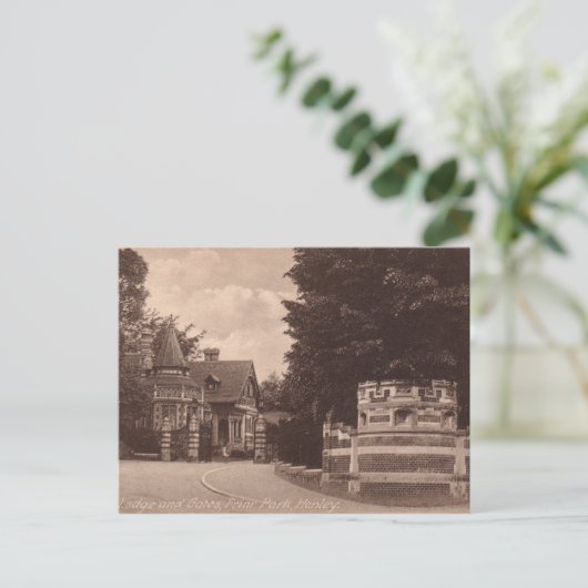 Carte postale Friar Park #11 (Debout devant)