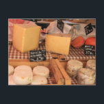 Carte Postale Fromage au marché<br><div class="desc">Différentes sortes de fromages au marché français</div>