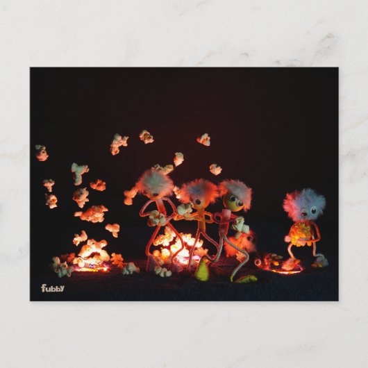 Carte Postale Fubby dans l'explosion de pop-corn dans les trous (Devant)