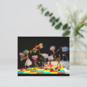 Carte Postale Fubby est en discothèque, en train de profiter de (Debout devant)