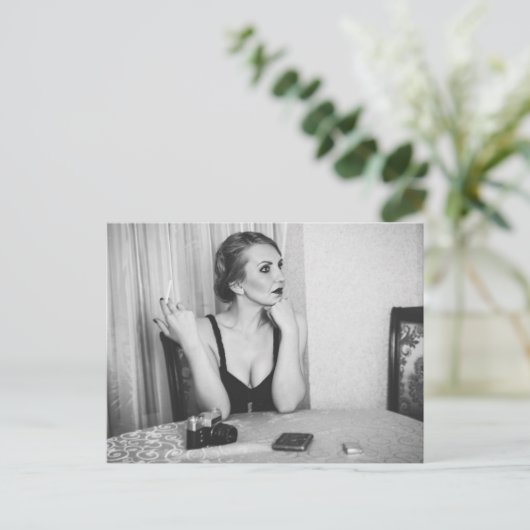 Carte Postale Fumée rétro (Debout devant)