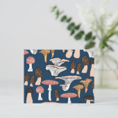 Carte Postale Fun Fungi Motif de champignons (Debout devant)
