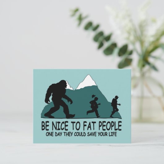 Carte Postale Funny Sasquatch (Debout devant)