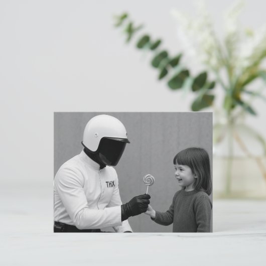 Carte Postale Future Cop (Debout devant)