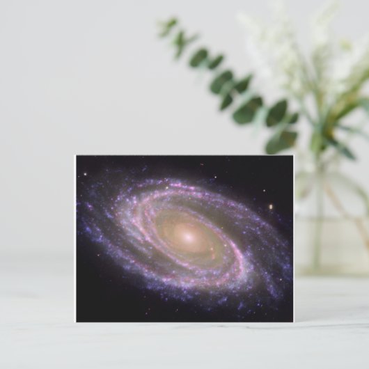 Carte Postale Galaxy Multionde M81 (Debout devant)