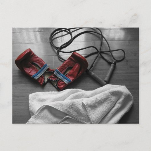 Carte Postale Gants de boxe et entraînement de gym (Devant)