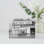 Carte Postale Garage et station service, 1940 (Debout devant)