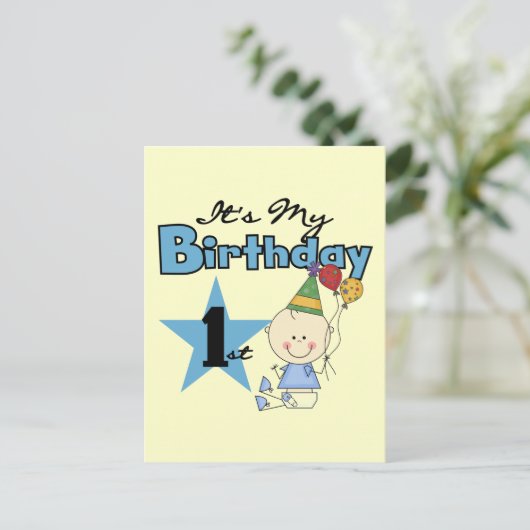 Carte Postale Garçon C'est mes t-shirts et cadeaux d'anniversair (Debout devant)