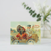 Carte Postale Garçon conduit un dindon dans une voiture classiqu (Debout devant)