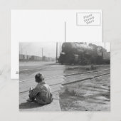Carte Postale Garçon regardant les trains, 1939 (Devant / Derrière)