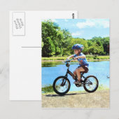 Carte Postale Garçon sur son vélo (Devant / Derrière)