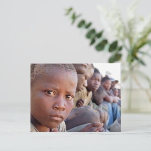 Carte Postale Garçons de rue (Debout devant)