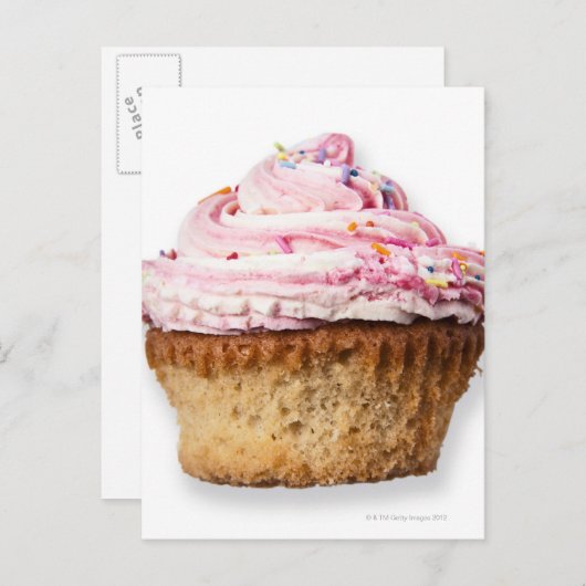 Carte Postale Gâteau de tasse rose, sur arrière - plan blanc, co (Devant / Derrière)