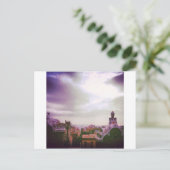 Carte Postale Gaudi à Barcelone (Debout devant)
