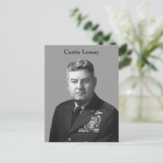 Carte Postale General Curtis Lemay (Debout devant)