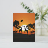 Carte Postale Giraffe au coucher du soleil (Debout devant)