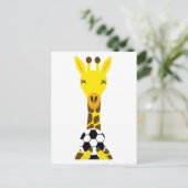Carte Postale Giraffe cool Jouer au football (Debout devant)