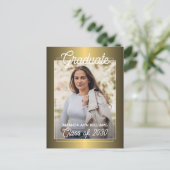 Carte Postale Glossy Gold Minimalist Graduation Faire-part (Debout devant)