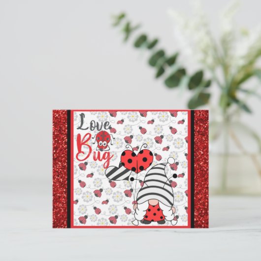 Carte Postale Gnome mignonne Amour Bug Ladybug Valentines Day (Debout devant)