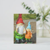 Carte Postale Gnomes dans la statue du jardin (Debout devant)