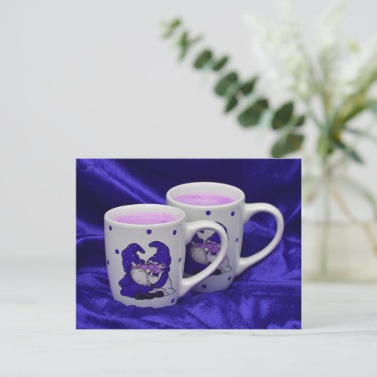 carte postale gnomes passion pourpre (Debout devant)