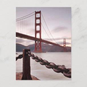 Carte Postale Golden Gate Bridge contre les montagnes