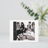 Carte Postale Gossip Girl Groupe Graphique Noir et Blanc (Debout devant)