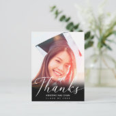 Carte Postale Graduation Photo Script moderne Merci noir (Debout devant)