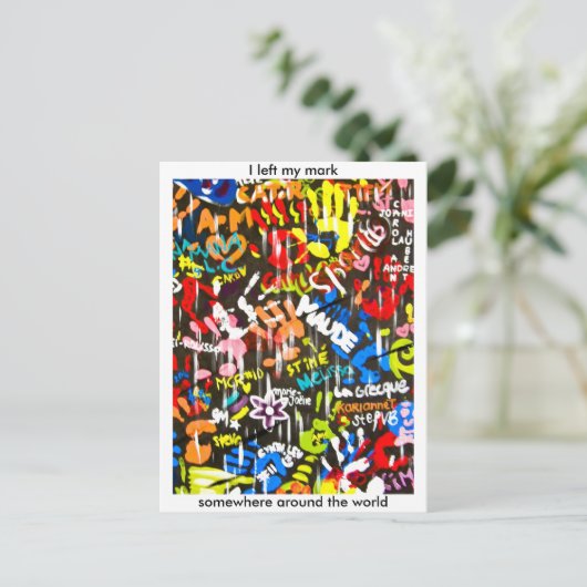 Carte Postale graffite funky (Debout devant)