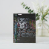 Carte Postale Graffiti argenté (Debout devant)