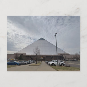 Carte Postale Grande architecture de toit en pyramide de verre