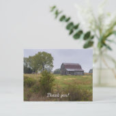 Carte Postale Grange sur une colline (Debout devant)