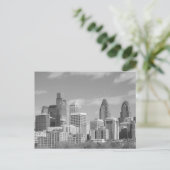 Carte Postale gratte-ciel de Philly noir et blanc (Debout devant)