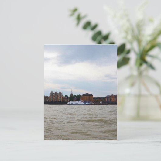 Carte Postale Gravesend À Kent. (Debout devant)