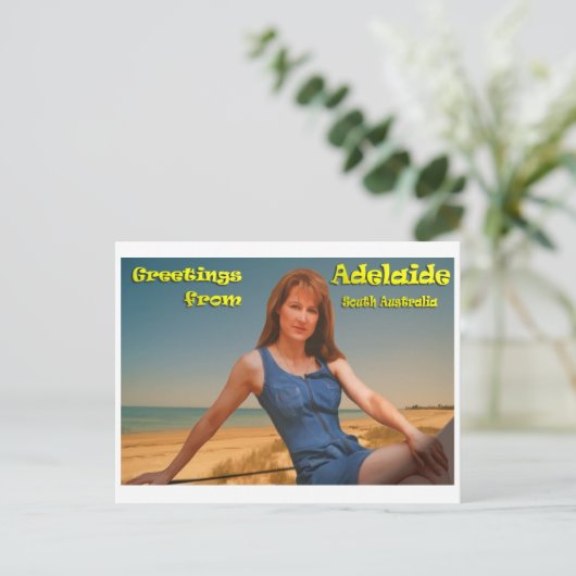 Carte Postale Greatings d'Adelaïde (Debout devant)