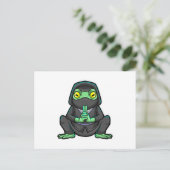 Carte Postale Grenouille en ninja en noir (Debout devant)