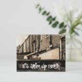 Carte postale Grim Up North (Debout devant)