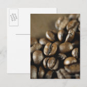 Carte Postale Gros plan des grains de café (Devant / Derrière)