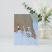 Carte Postale Gros plan du pied d'une femme dans le sel (Debout devant)