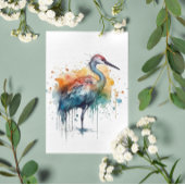 Carte Postale Grue colorée debout dans l'eau