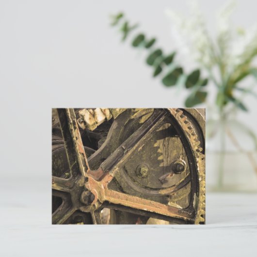 Carte Postale Grue oubliée (Debout devant)