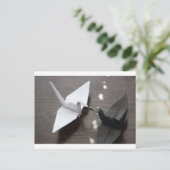 Carte Postale grues origami romantique (Debout devant)