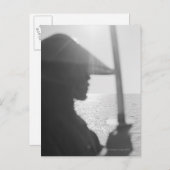 Carte Postale Guerrier samouraï tenant une épée (Devant / Derrière)