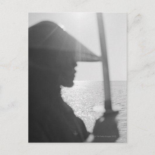 Carte Postale Guerrier samouraï tenant une épée (Devant)