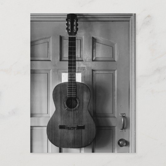 Carte Postale Guitare à la porte (Devant)